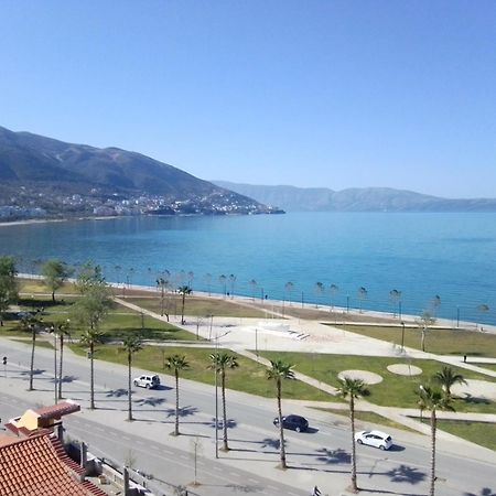 Casa Con Vista Mare Apartment วญอเรอ ภายนอก รูปภาพ