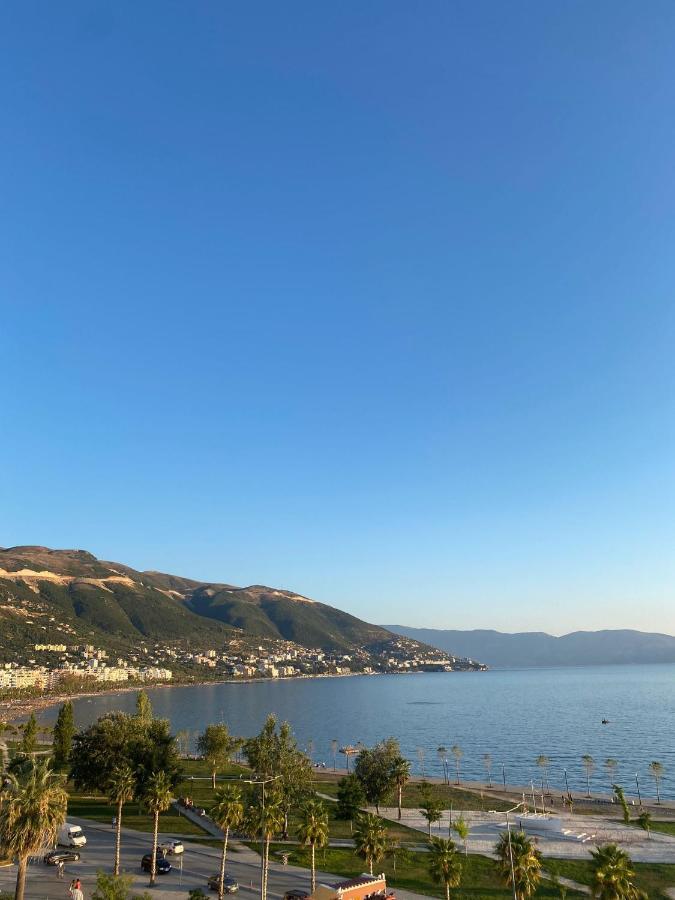 Casa Con Vista Mare Apartment วญอเรอ ภายนอก รูปภาพ