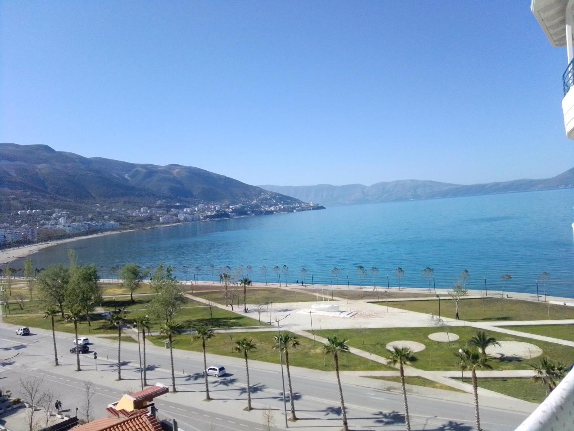 Casa Con Vista Mare Apartment วญอเรอ ภายนอก รูปภาพ